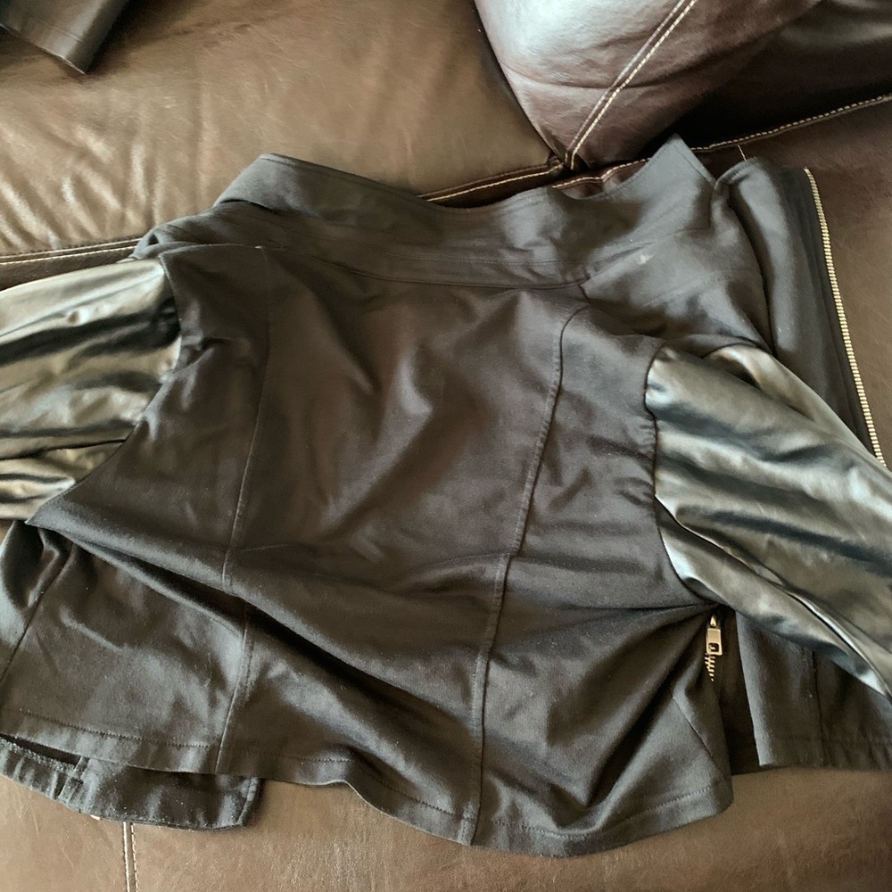 Jacket - Picture 2 of 2